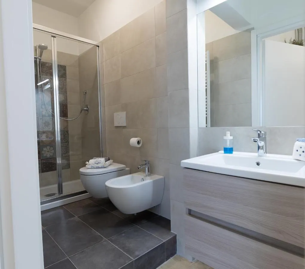 Tosca Suite - Brand New Flat - Santa Maria Novella Φλωρεντία 0*,  Ιταλία